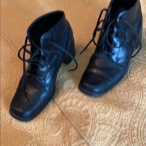 Ladies short lace up booties